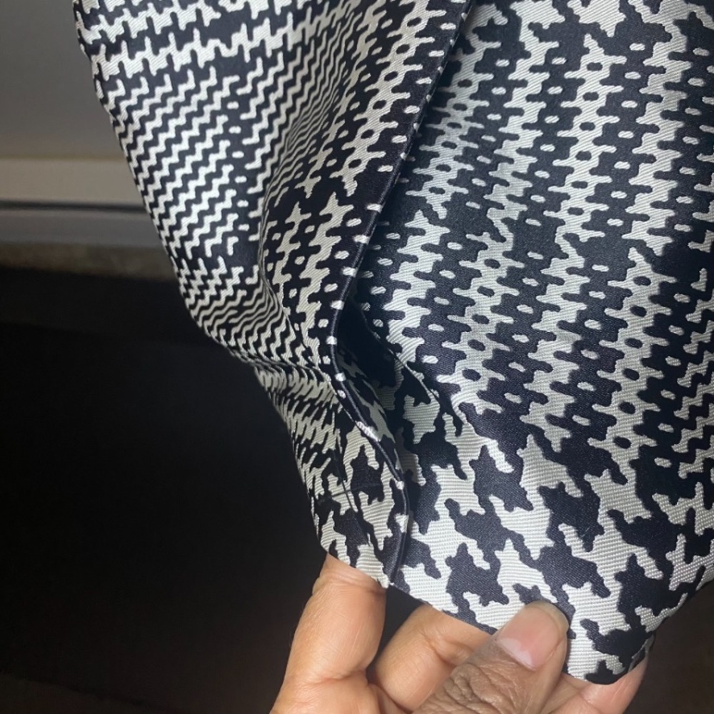 NWOT White House Black Market Houndstooth Belted Jacket - Size L - Picture 8 of 10